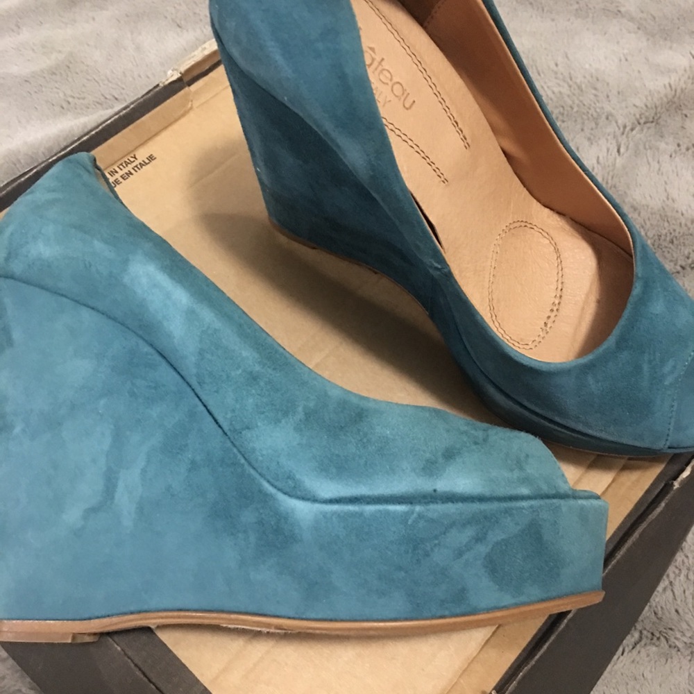 Blue Le chateau size 8 New 🌶🌶🌶